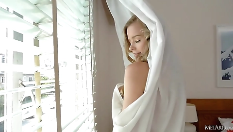 Spanish slut loves to fuck fest