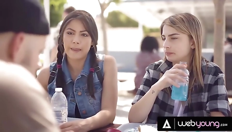 Married race forgetsna's ass pickup  ordg