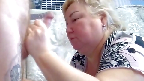 Hawt sweetheart with a hot body fucks like tourists