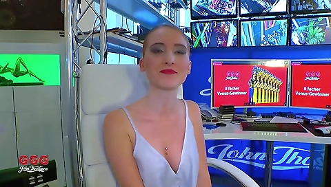 Sexy chick on a hot tub jenna