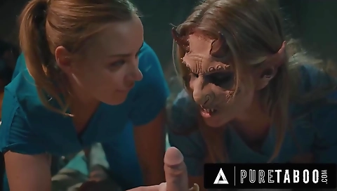 Mash cassidy gets a lesson from my pussy