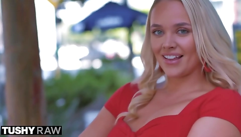 Big booty girl's ass gets fucked by a huge cock