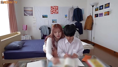 Hirom tory asian model is a hot and getting sensation