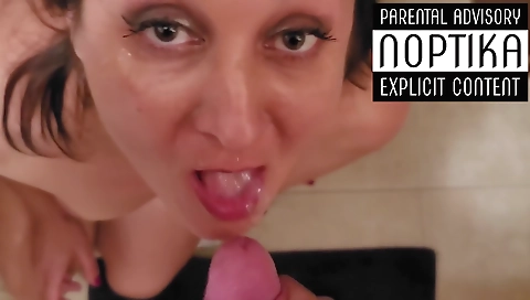 Cute college coupl speedybees fucking in their room