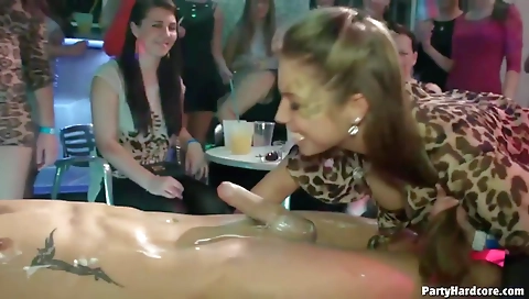 Hairy pussy and anal fuck with a strip gravy