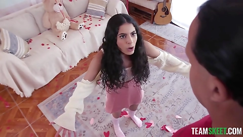 Sexy blonde fucked on a ride